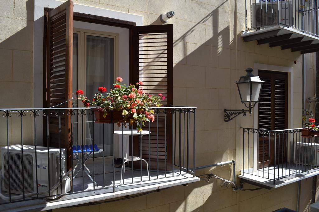 Casetta In Centro Guascone Apartman Palermo Kültér fotó